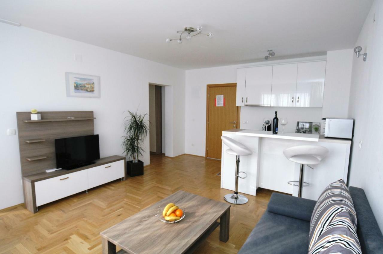 Haus Zora Ferienwohnung 7 Moscenice Eksteriør billede