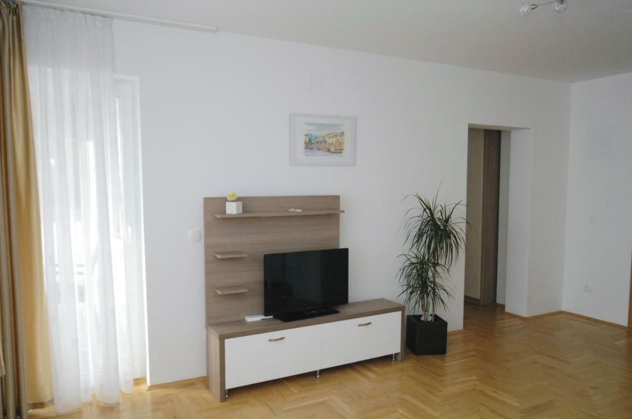Haus Zora Ferienwohnung 7 Moscenice Eksteriør billede